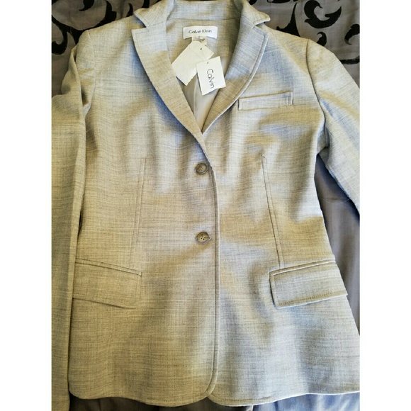 NWT Calvin Klein Size 2 Gray Blazer
