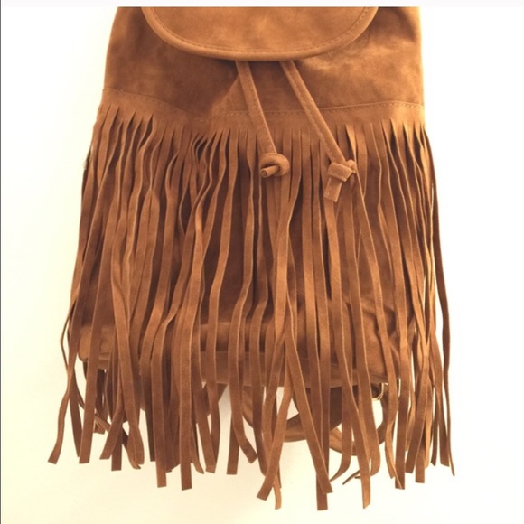 🎉 SALE 🎉 Fringe Backpack - Picture 2 of 5