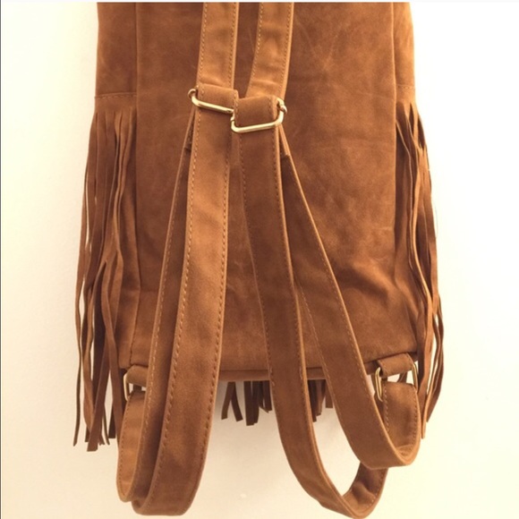 🎉 SALE 🎉 Fringe Backpack - Picture 3 of 5