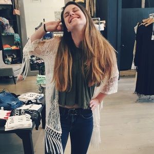 Meet your Posher, Olivia