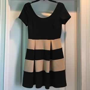 Von Maur (Soprano) Dress