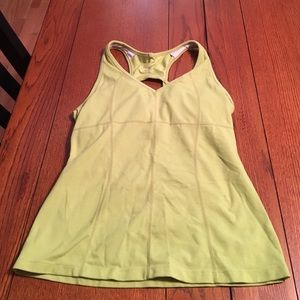 Athleta workout top - medium