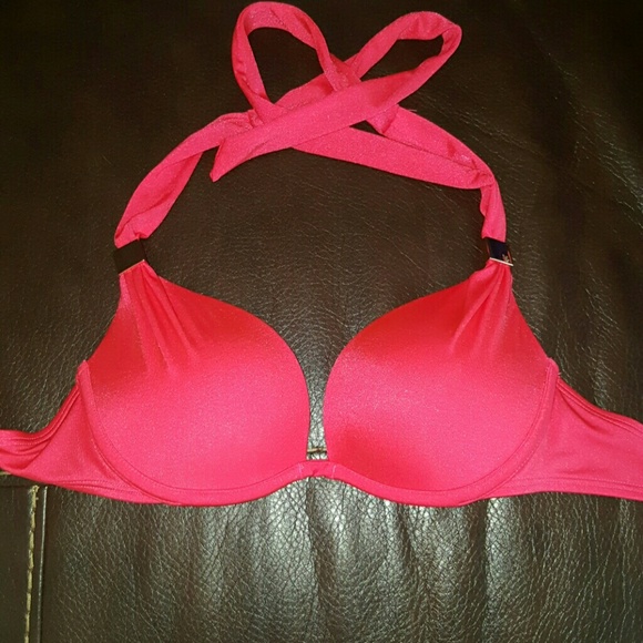 Victoria's Secret Hottie Halter Swim top 32A