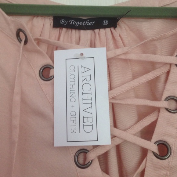 Pink blouse - Picture 2 of 3