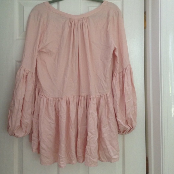 Pink blouse - Picture 3 of 3