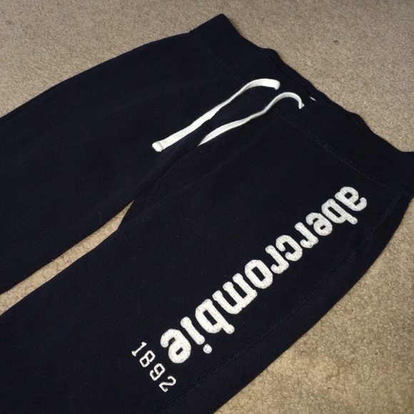 Abercrombie navy sweatpants - Picture 1 of 4
