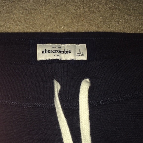 Abercrombie navy sweatpants - Picture 4 of 4
