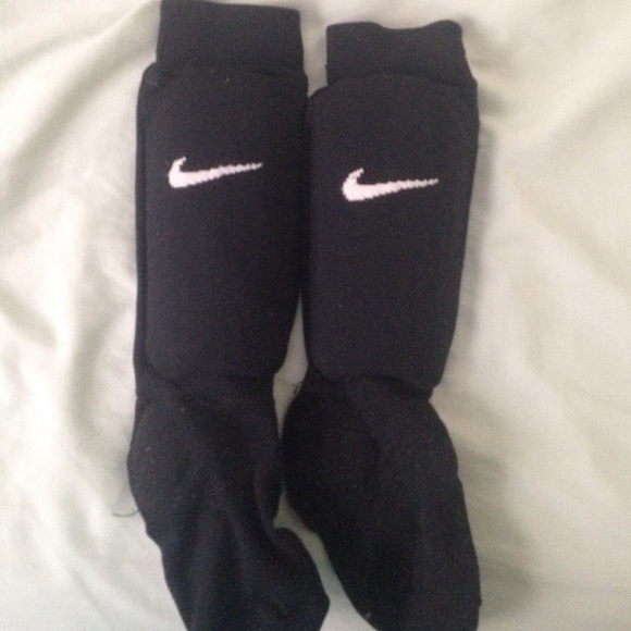 Nike soccer shin guards⚽️