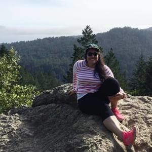 Meet your Posher, Monica