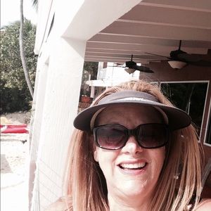 Meet your Posher, Ilene