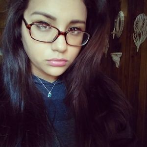 Meet your Posher, Dolores