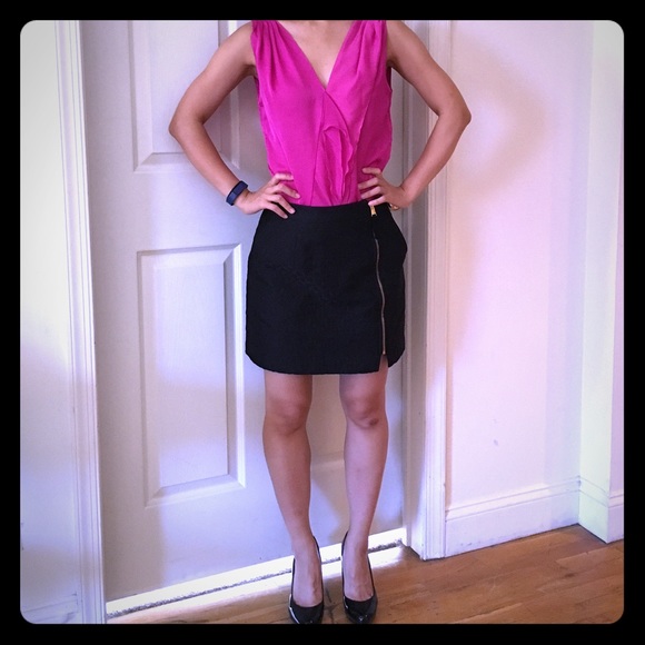 Chic BCBG Black Skirt