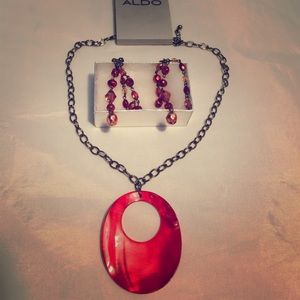 Combo: 2 free pairs of red hot earrings + necklace