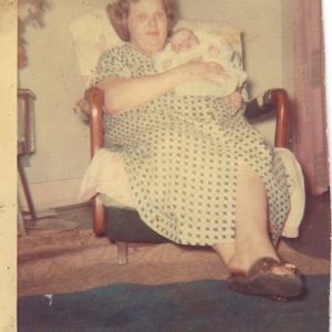 Meet your Posher, Lorena