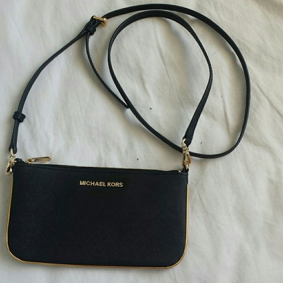AUTHENTIC Michael Kors Clutch/Purse