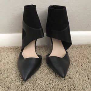 ZARA POINTED TOE HEEL BOOTY