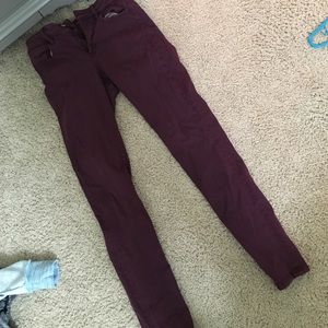 Hi-rise jeggings