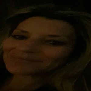 Meet your Posher, Liz