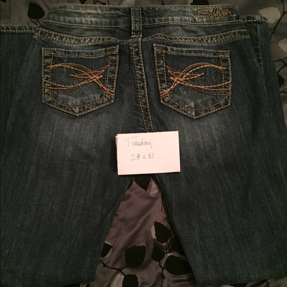 Silver Tuesday 28x31 jeans