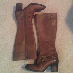 Born boots 7.5
