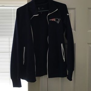 ✨FLASH SALE✨ PRICE WILL GO UP, Dri-Fit Patriots 🏈