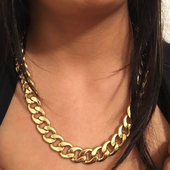 ⚜GOLD CHAIN⚜ - Picture 2 of 2