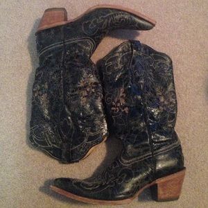Corral Vintage boots 7.5