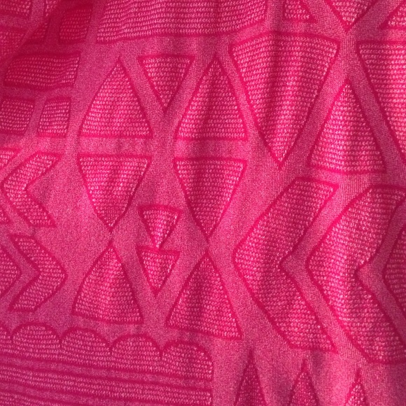 Brooks Athletic Tank - Picture 3 of 3