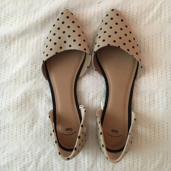 Gap tan and black polka dot d'Orsay flats