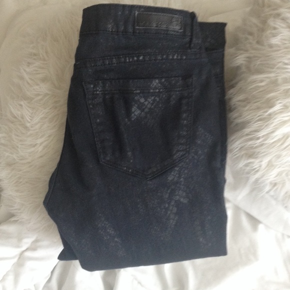 CUTE Snakeskin Pants