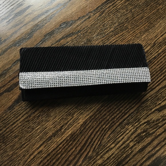 Black Diamond Clutch