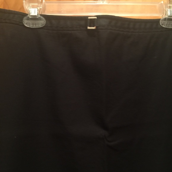 Ann Taylor skirt - Picture 2 of 3