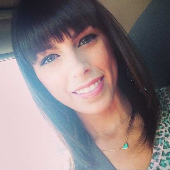 Meet your Posher, Rikki - Picture 2 of 3