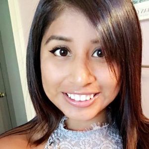 Meet your Posher, Halleigh