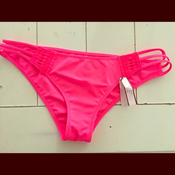 NWOT Victoria's Secret Pink Strappy Cheeky Bottoms