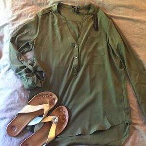 Michael Brandon tab sleeve top