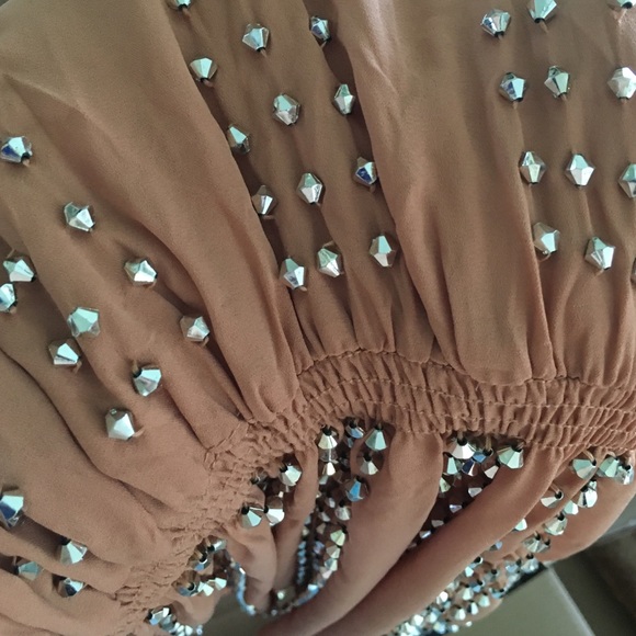 ❤️Guess xs embellished dress - Picture 3 of 4