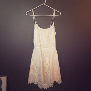 Victoria Secret perfect white summer dress!
