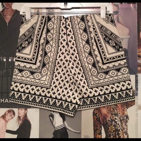 Shorts - Picture 2 of 2