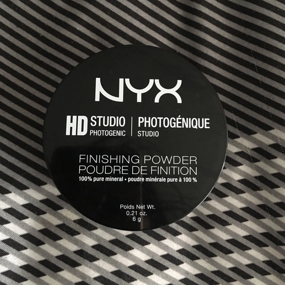 NYX HD studio photogenic