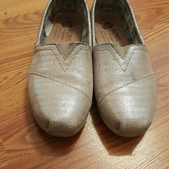 Price Reduction Skecher Silver Bobs