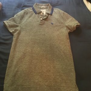 Gray abercrombie & fitch collar shirt