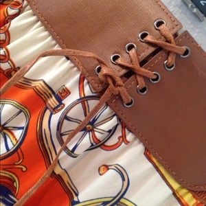 🆕 Rust orange pattern skirt