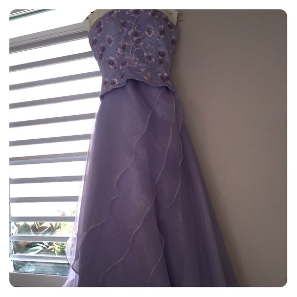 Now that's a drees!! Wanna feel like a princess?