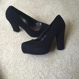 Black heels