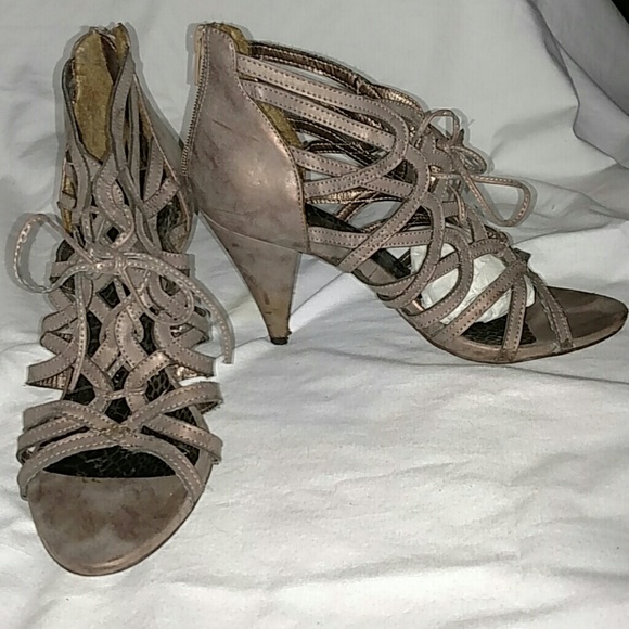 Lattice Gray and Bronze Sandals