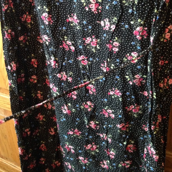 ☀️ Floral sun dress! - Picture 4 of 4