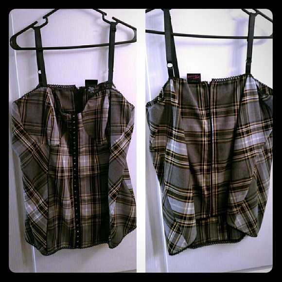 Plaid print corset style top