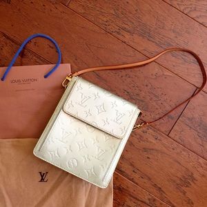 Louis Vuitton silver vintage shoulder bag