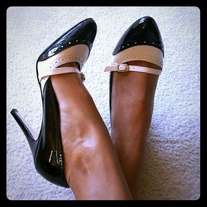 WHBM Madrid patent heels